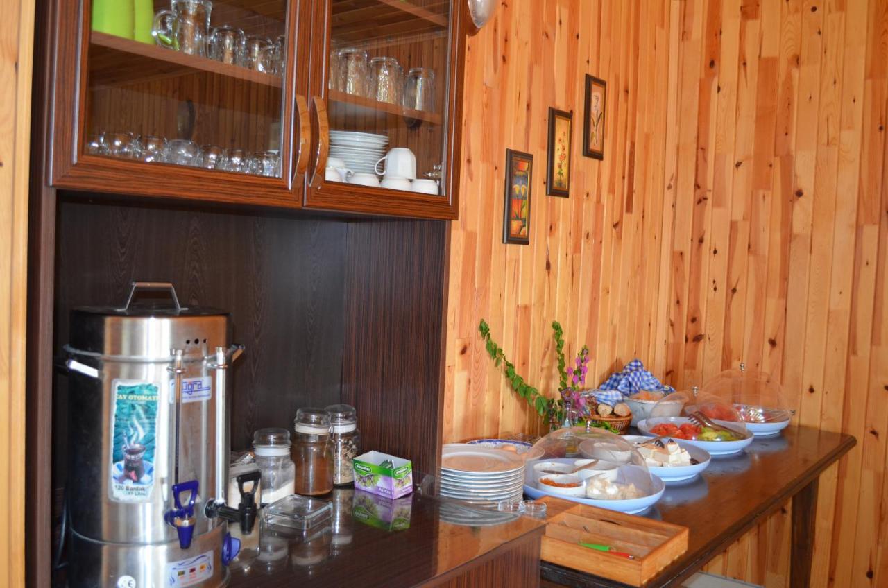 Tunays Pansiyon Cirali Exterior foto