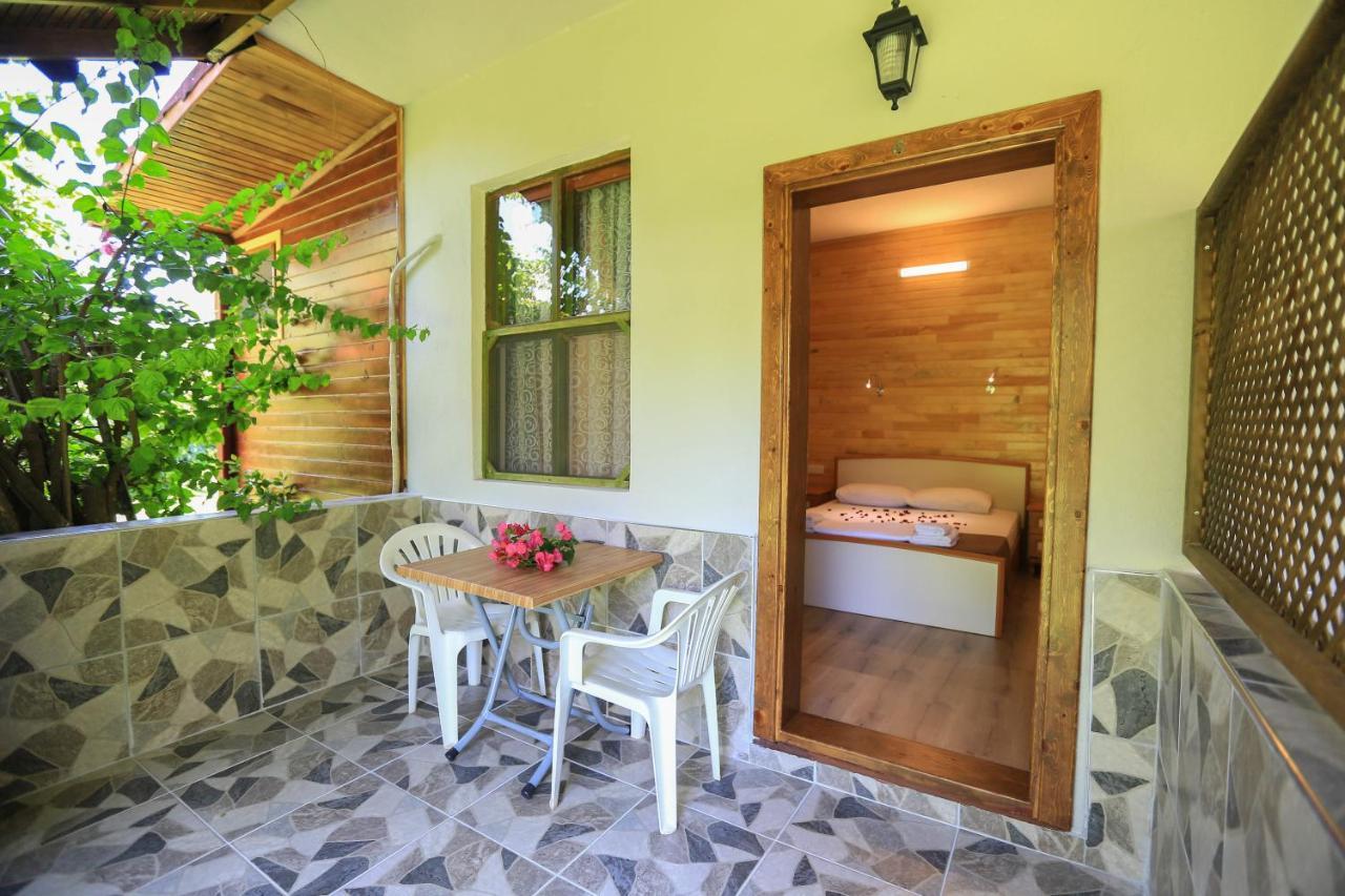 Tunays Pansiyon Cirali Exterior foto