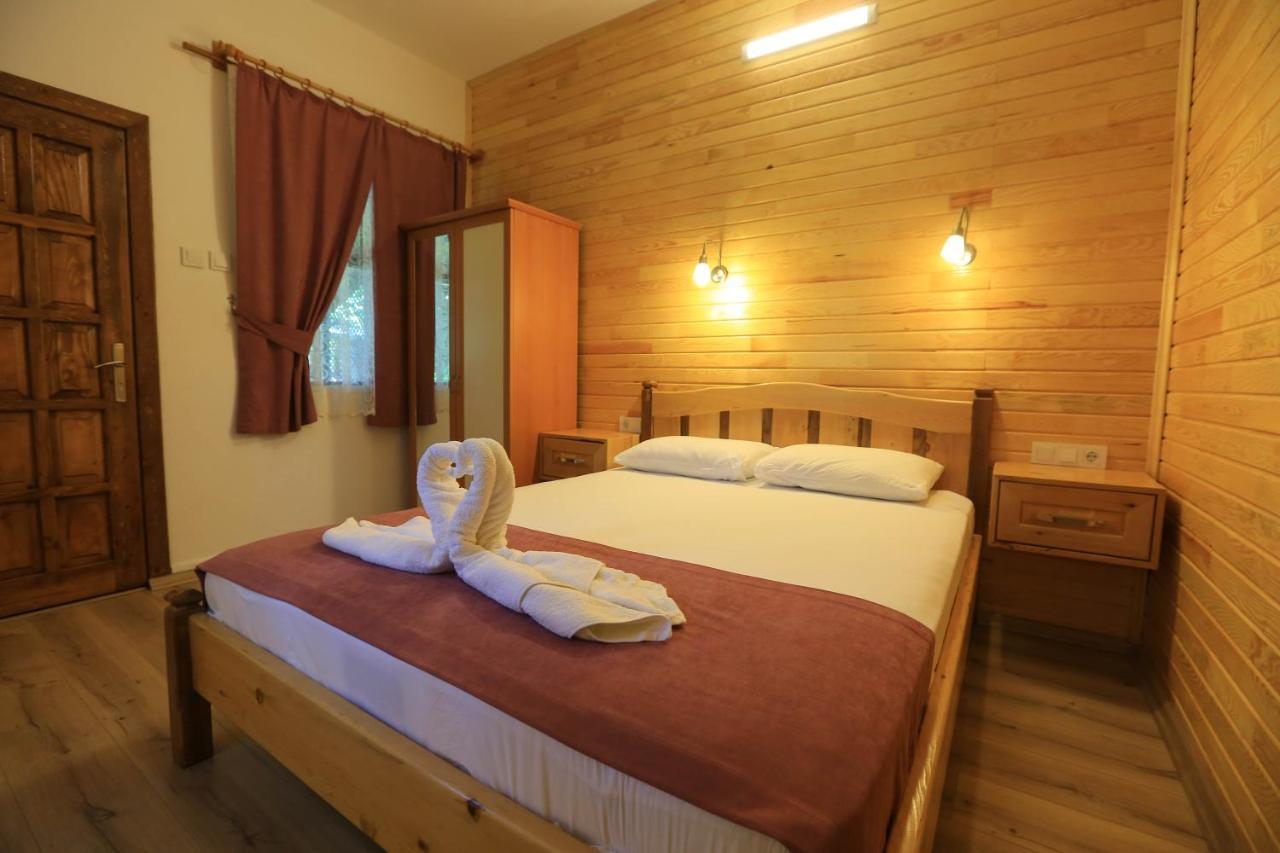 Tunays Pansiyon Cirali Exterior foto