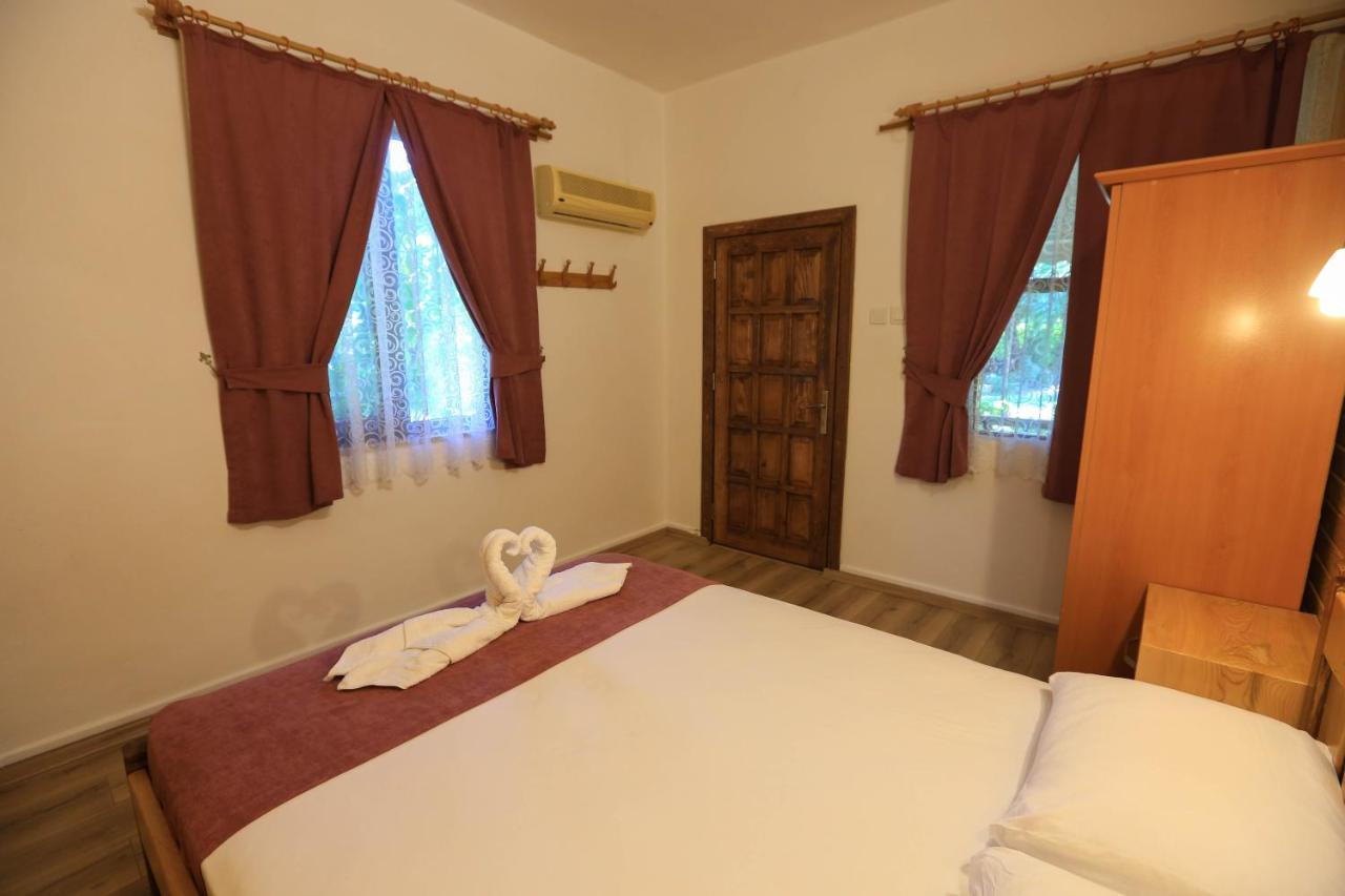 Tunays Pansiyon Cirali Exterior foto
